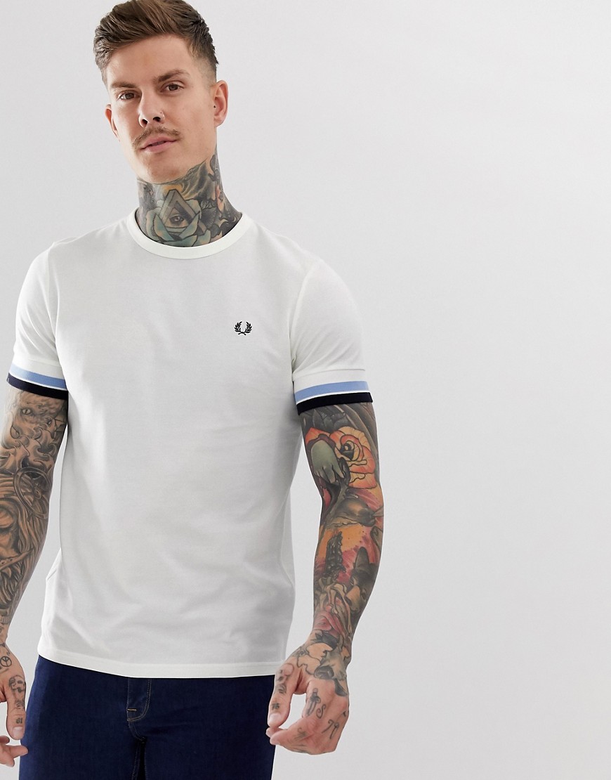 Fred Perry - Piqué T-shirt met contrasterende biezen in wit