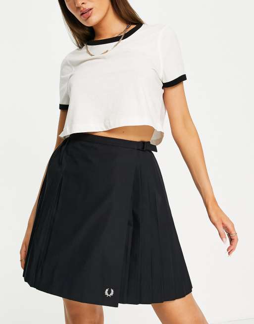 Fred Perry pleated tennis skirt in black