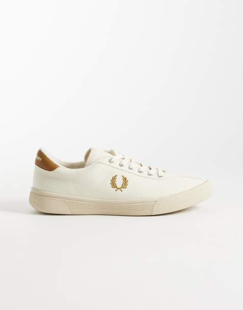 Fred Perry – Płócienne buty tenisowe w kolorze ecru i ciemnym camelowym - view 1