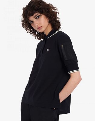 Fred Perry pocket detail pique t-shirt in black