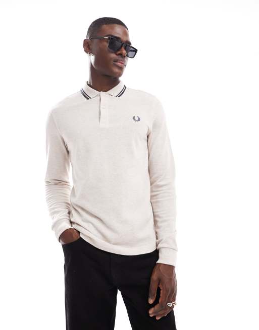 Fred Perry Polo a liseres et manches longues Blanc casse ASOS