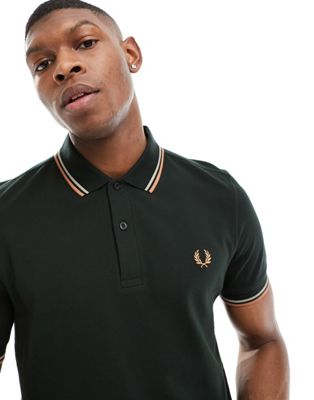 Fred Perry twin tipped polo in dark green - ASOS Price Checker