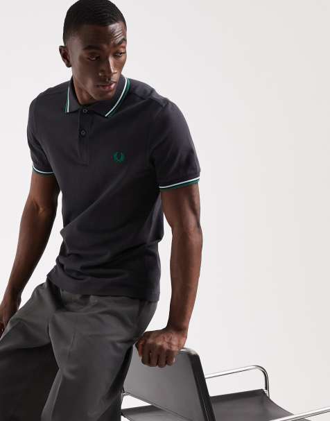 Fred Perry – Polohemd in Marineblau mit zwei Zierstreifen in Petrol - view 1