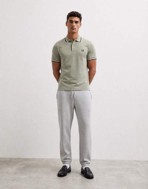 Fred Perry Polohemd mit doppelter Kontrastkante in Hellgrün mit schwarzer und weißer Kontrastkante, 9 von 10