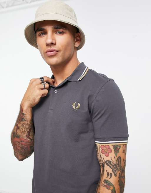 Fred Perry - Poloshirt met dubbel gekleurd randje in donkergrijs