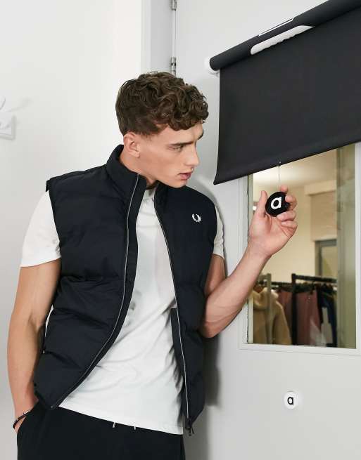 Fred Perry quilted vest in black