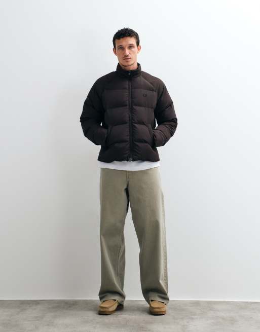 Fred Perry raglan sleeve padded jacket in dark brown, 3 of 5