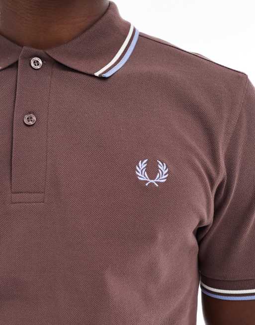 Fred Perry – Rdzawoczerwona koszulka polo z podwójną lamówką, 3 z 4