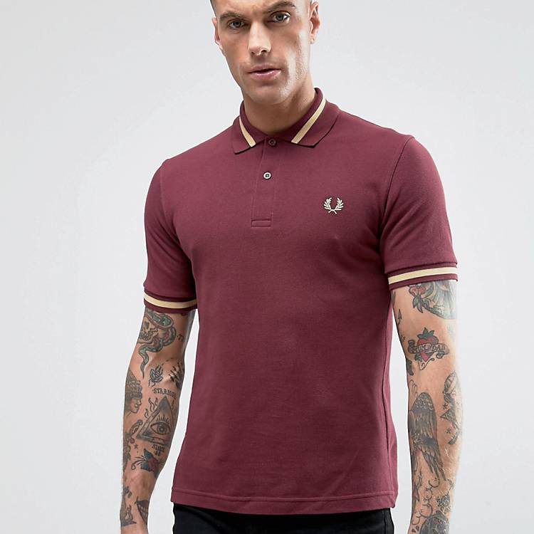 satelliet regenval Identificeren Fred Perry REISSUES Polo Single Tipped M2 Pique in Aubergine/Champagne |  ASOS