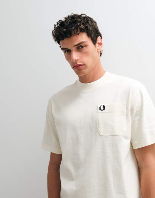 Fred Perry relaxed t-shirt in ecru, 2 of 5