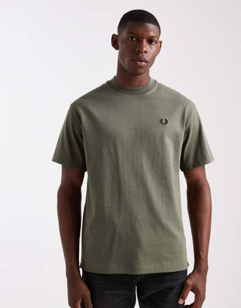 Fred Perry relaxed t-shirt in khaki - view 1