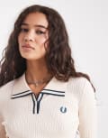 [Fred Perry] Fred Perry ribbed knitted polo shirt in peach-Orange 40 Peach
