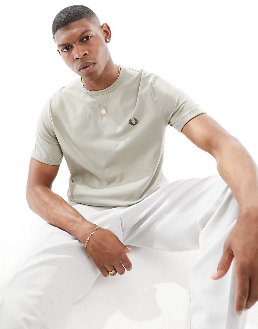 Fred Perry ringer t-shirt in beige-Neutral