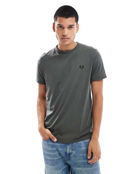 Fred Perry – Ringer-T-Shirt in Khakigrün - view 1