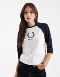 [Fred Perry] Fred Perry ringer t-shirt in white 32 WHITE