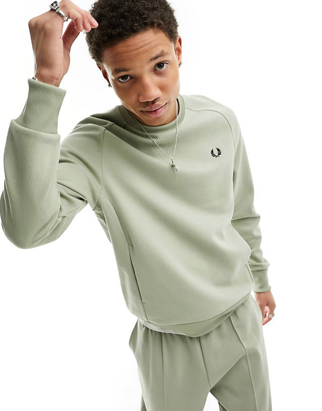 Fred Perry - ripstop tricot sweatshirt in seagrass green