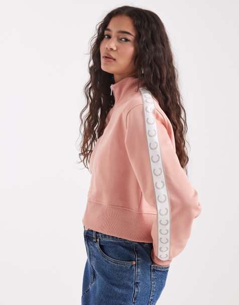 Fred Perry – Rosa träningsjacka i kort design med tejpade detaljer - view 1