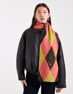 Fred Perry - Schal mit buntem Rautenmuster