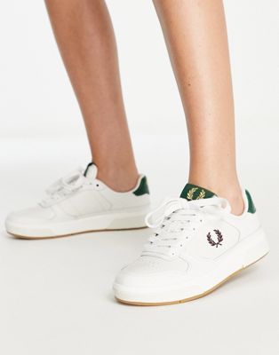 Fred Perry scotch grain leather trainers in off white