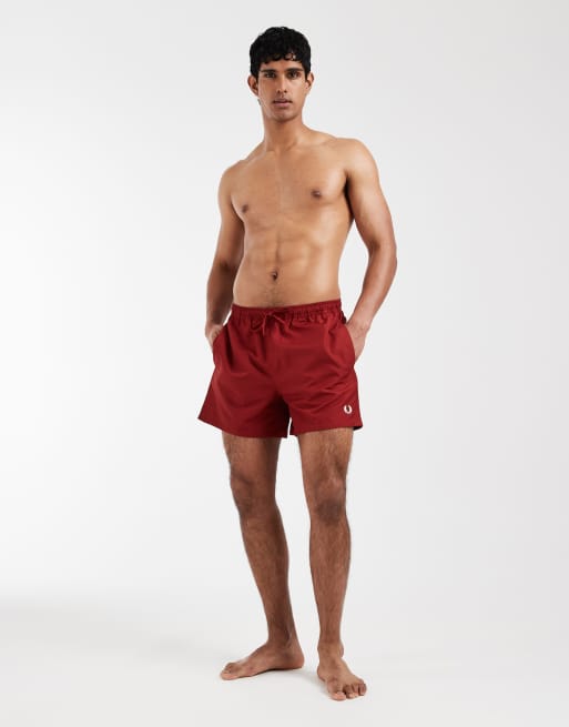 Fred Perry - Short de bain à cordon de serrage et logo - Rouge, 2 de 5
