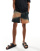Thumbnail 1 van 5