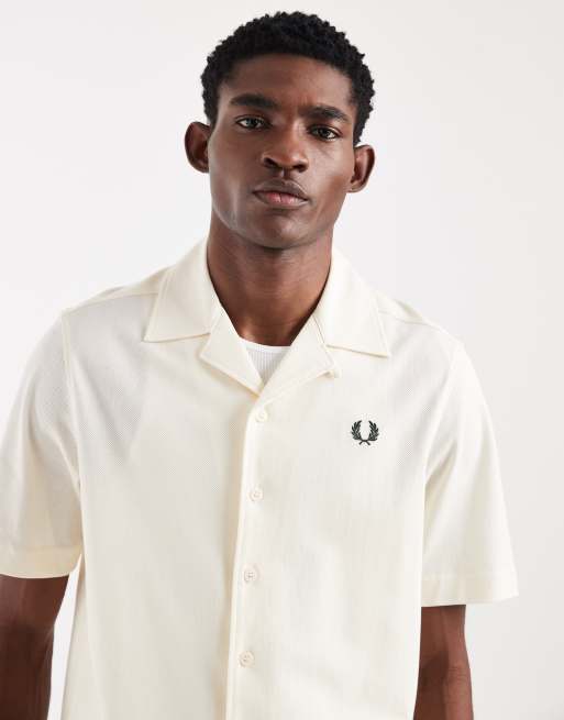 Fred Perry short sleeve revere collar logo shirt in ecru, 5 of 5