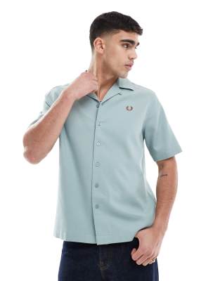 Fred Perry Fred Perry short sleeve revere collared shirt in ice blue