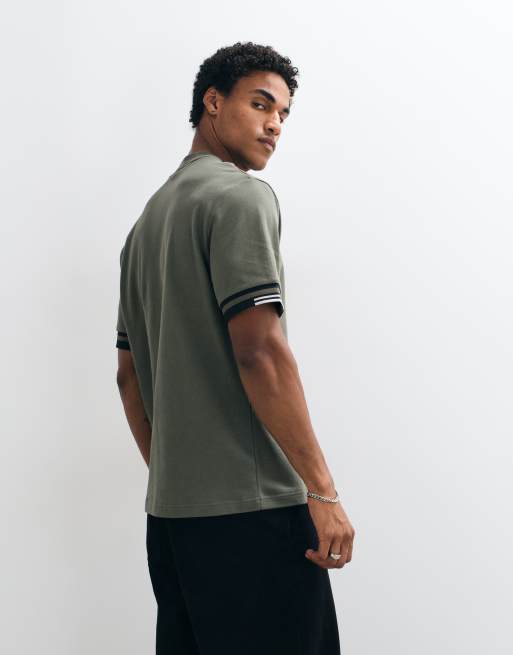 Fred Perry short sleeve tipped cuff pique logo t-shirt in khaki, 5 of 5