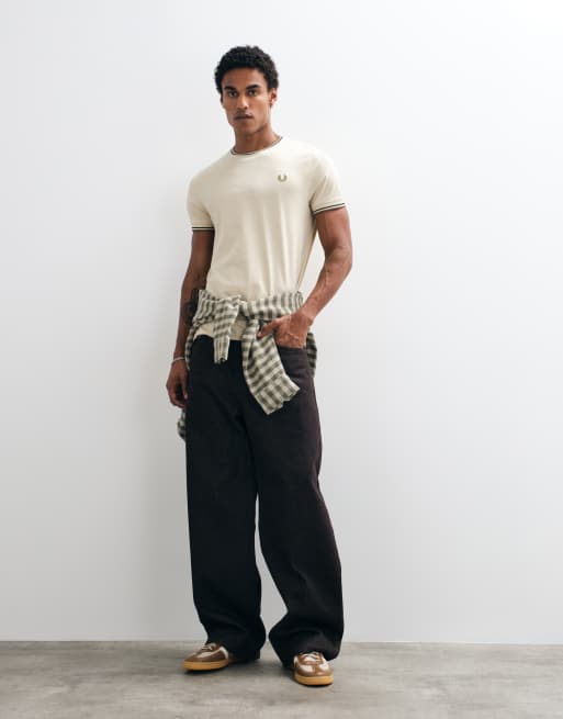Fred Perry short sleeve twin tipped logo t-shirt in beige, 2 of 9