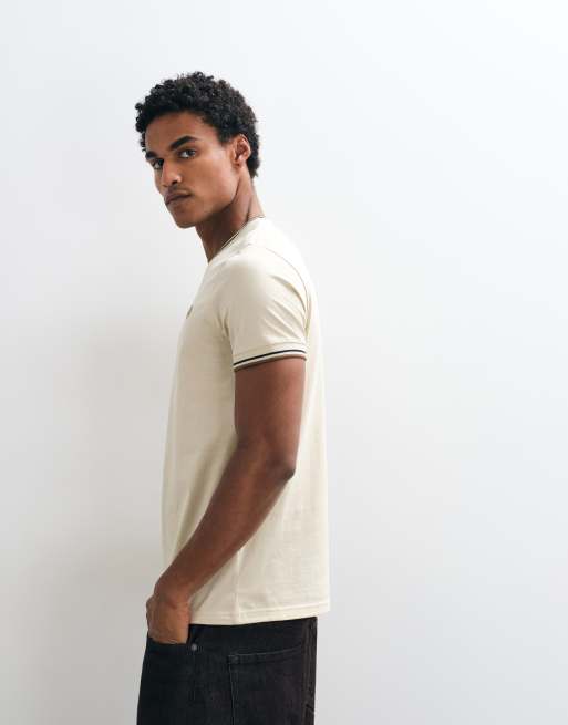 Fred Perry short sleeve twin tipped logo t-shirt in beige, 4 of 9