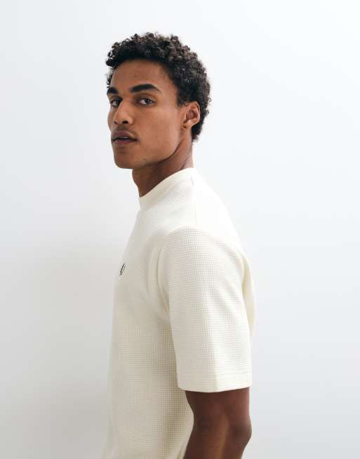 Fred Perry short sleeve waffle logo t-shirt in ecru, 4 of 10