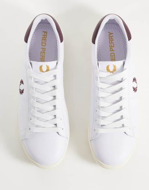 Fred Perry skórzane sneakersy Spencer w kolorze białym i burgundowym, 2 z 5