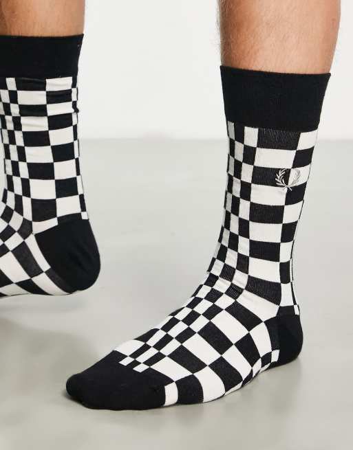 Fred Perry – Socken mit Schachbrettmuster in Schwarz