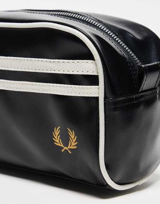 Fred Perry - Sort og hvid toilettaske i imiteret læder med coating, 3 af 3
