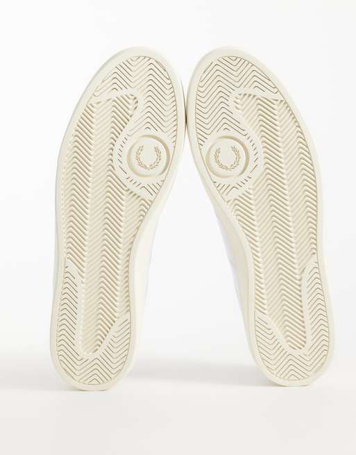 Fred Perry spencer leather trainers in white and burgundy, 4 of 5