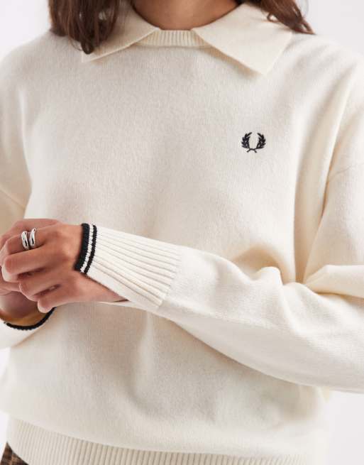 Fred Perry split cuff collared knitted jumper in ecru, 3 of 4
