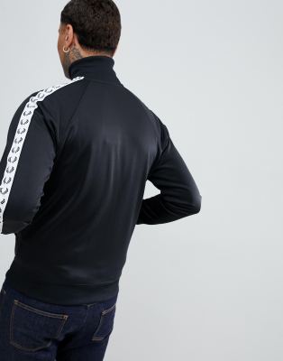 perry sport the north face