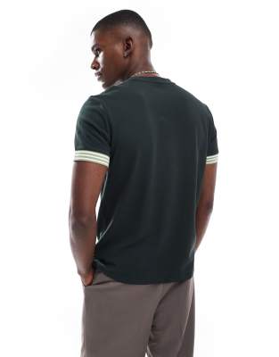 Fred Perry Striped Cuffs T-shirt