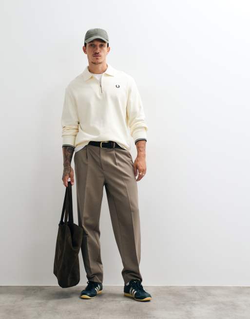 Fred Perry - Sudadera con cuello y media cremallera en crudo, 2 de 5