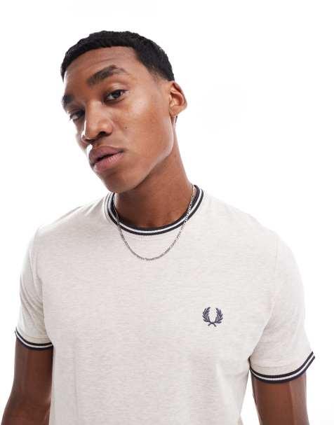 Fred Perry - T-shirt avec bords à double liseré - Blanc grège - view 1