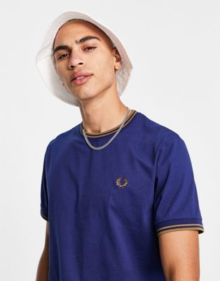Fred Perry twin tipped t-shirt in navy - ASOS Price Checker