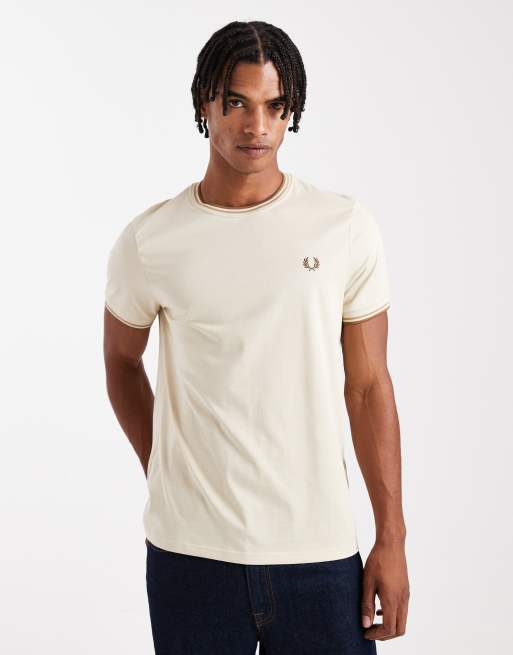 Fred Perry - T-shirt color crema con doppia riga sui bordi a contrasto