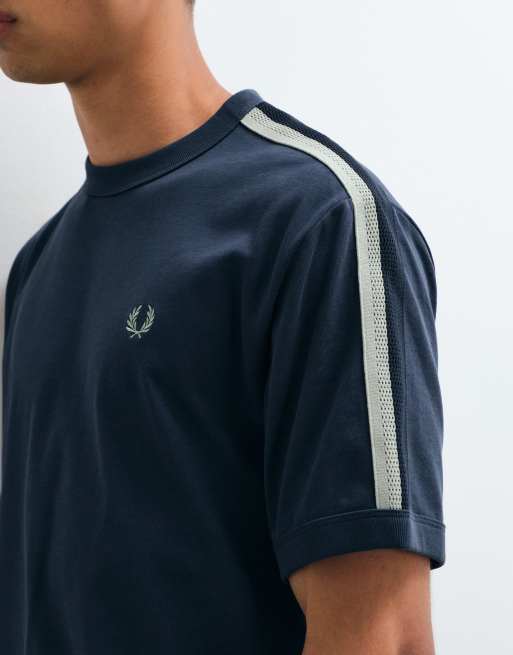 Fred Perry t-shirt en mesh bicolore avec bande en bleu foncé airforce, 4 de 5