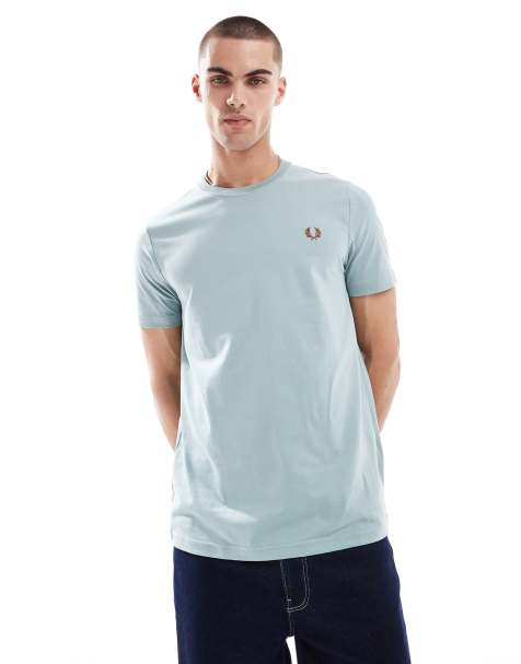 Fred Perry T-shirt in ice blue - view 1