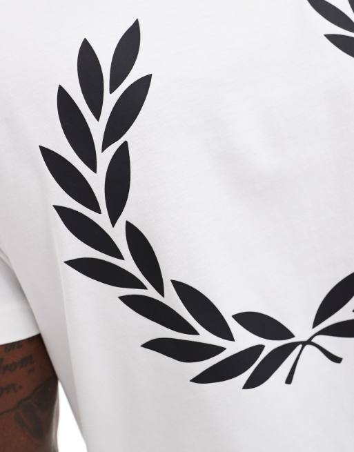 Fred Perry – T-Shirt in Weiß mit Loorbeerkranz-Puder-Logo auf dem Rücken, 4 von 4