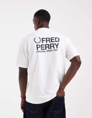 T-Shirt in Weiß mit Text-Logografik auf dem Rücken Weiß XS