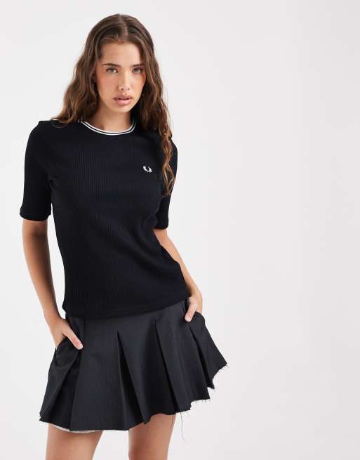 Fred Perry T-shirt med dobbelt kantstribe og rib i sort, 3 af 4