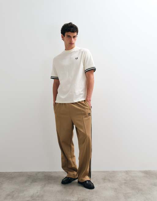 Fred Perry T-shirt med markante kontrastkanter i ecru, 2 af 5