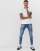 Thumbnail 4 van 4