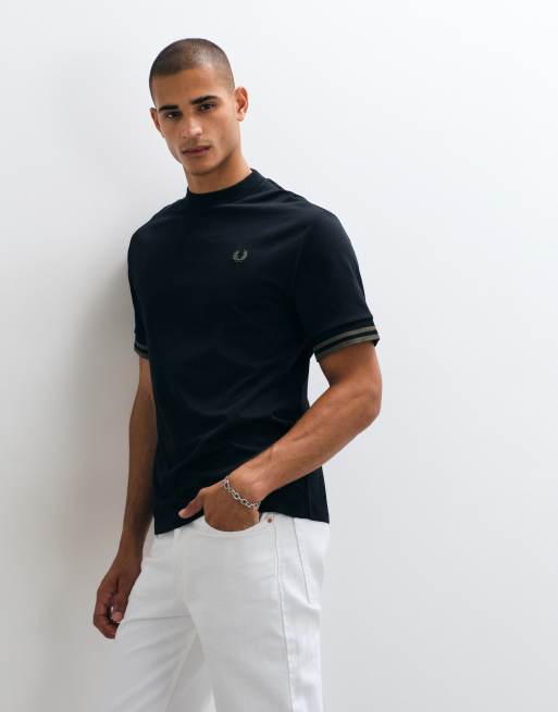 Fred Perry T-Shirt mit markanten Kontraststreifen in Schwarz, 3 von 10